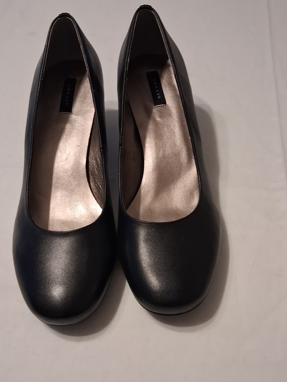 Array Black Round-Toe Women's Heels